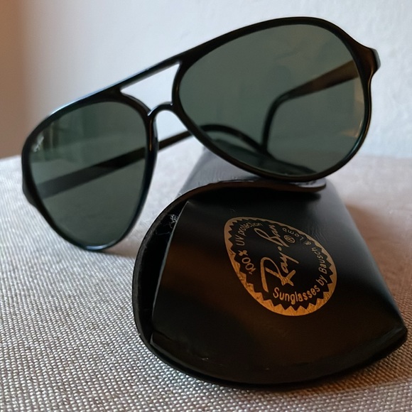 Vintage Ray Ban France “All Black” Aviators - Picture 2 of 5